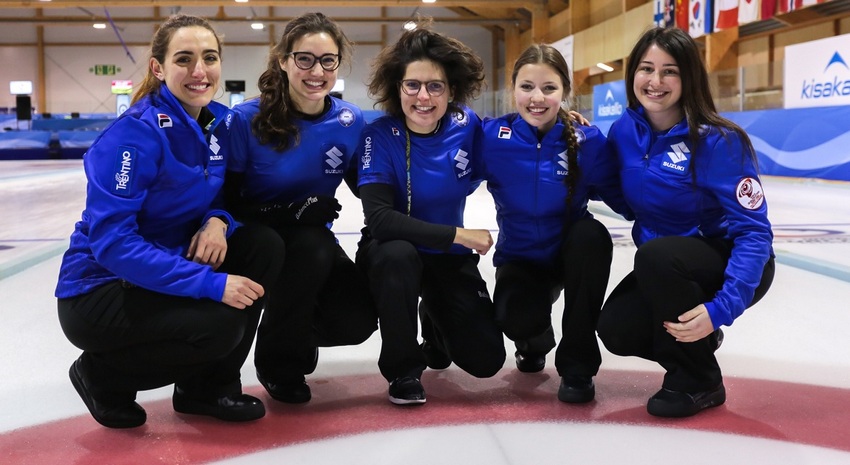 images/1Primo_Piano_2020/Italia1_femminile_curling.jpg