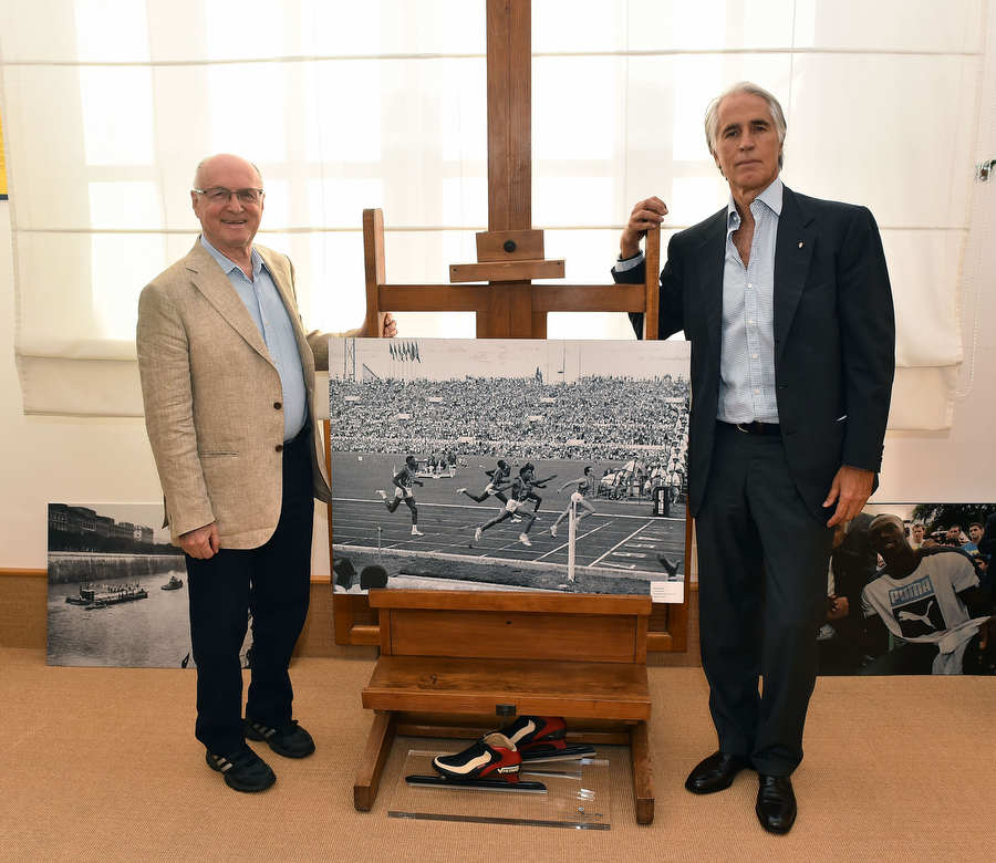 Malagò incontra Livio Berruti: l'olimpionico di Roma '60 celebrato sulla "Walk of Fame"